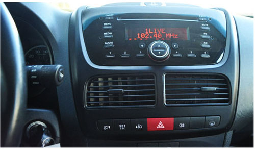 Fiat-Doblo-Radio-2011