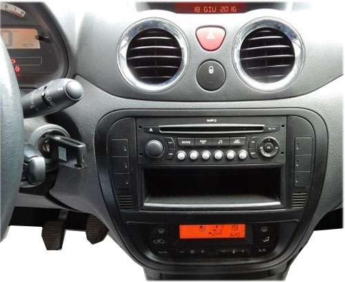 klar donor mere og mere Citroen C3 Adapter für Lenkradfernbedienung mit CAN BUS – Radio-Adapter  Lautsprecher und Autoradio Shop