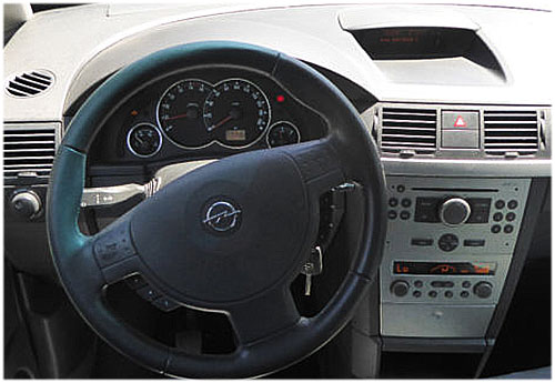 Opel-Meriva-CD30-Blaupunkt-Radio